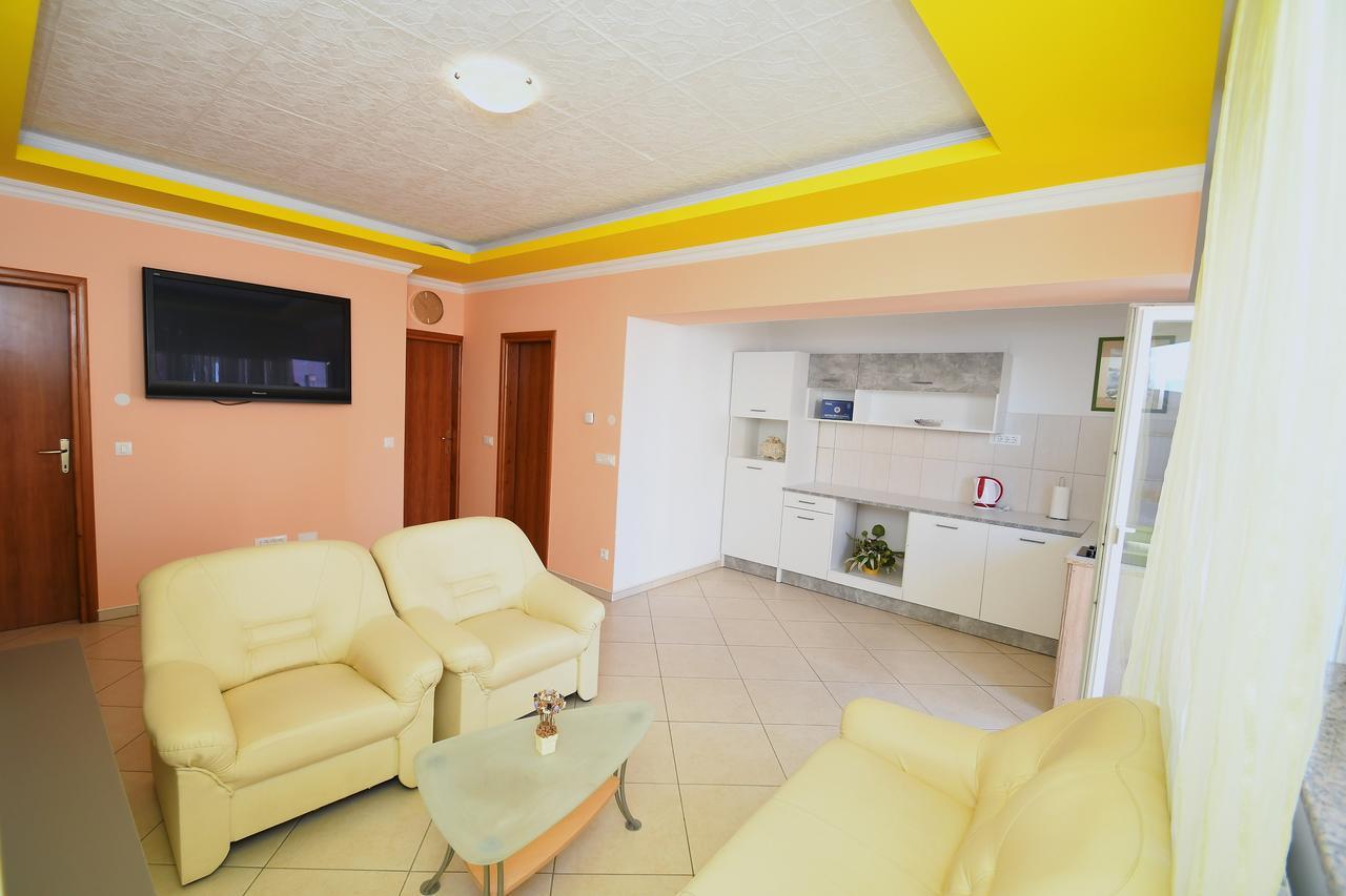 Apartment Mirjana 2 里耶卡 外观 照片